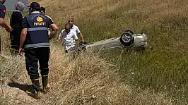 Konya yolunda korkutan kaza! Otomobil takla attı: 2 yaralı!