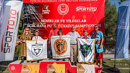 Meram Belediyesporlu minik okçular Türkiye Şampiyonası'nda gururlandırdı