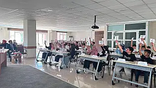 Konya'da kurs öğrencileri bilgi yarışmasında yarıştı