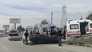 Konya'da ters dönen otomobilin sürücüsü yaralandı