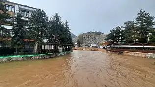 Konya'nın o ilçesinde gölet taştı, tarım arazileri su altında kaldı
