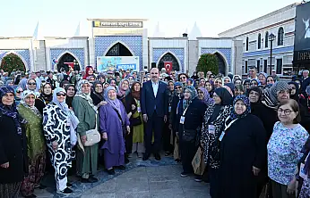 10 bin emekli 'Hatırdan Hatıraya' turlarıyla Konya'yı keşfetti!
