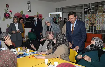 AK Partili üst düzey isimden Karatay'daki bu merkeze tam not!