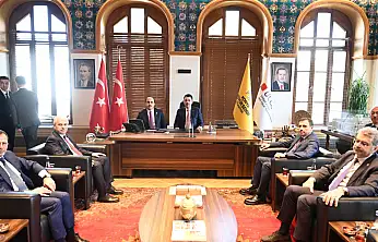 Bakan Kurum Konya'da Başkan Altay'ı ziyaret etti
