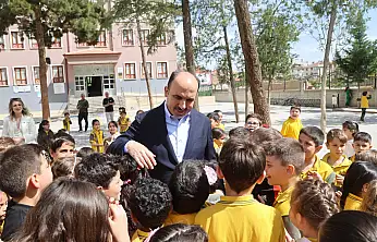 Başkan Altay: 'Evlatlarımızı yarınlara hazırlamaya devam edeceğiz'