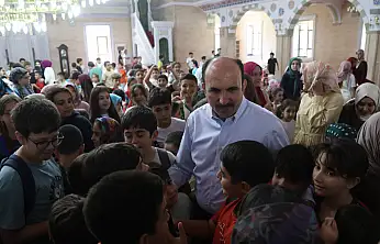 Başkan Altay, Konya'da Kur'an Kursu öğrencileriyle buluştu