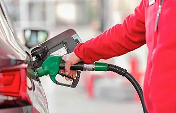 Deposu boş olanlar dikkat! Motorine gece yarısı büyük zam