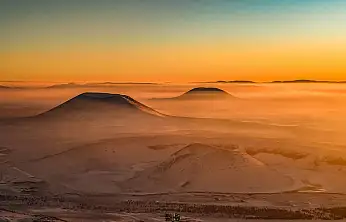 Dünyanın nazar boncuğu beyaz gelinliğini giydi: Eşsiz manzara dron ile görüntülendi!