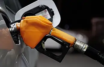 İbre yine tersine döndü! Motorine indirim geliyor!