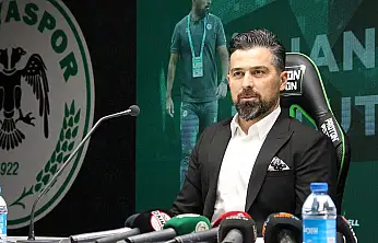 İlhan Palut, Konyaspor ile sözleşme imzalamak için şehre geldi