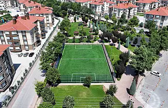 Karatay'da gençlere müjde: 14 saha için düğmeye basıldı!