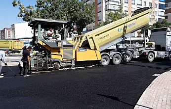 Karatay'da ulaşım konforu için yoğun mesai! Bir etap daha yenileniyor
