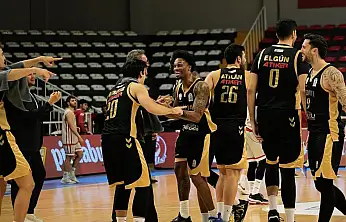 Konya Büyükşehir, İstanbul'da kazandı! 86-96