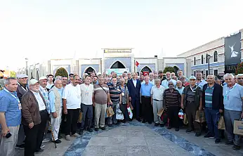 Konya'da emeklilere ücretsiz gezi! 'İyi ki sizlere hizmet ediyoruz'