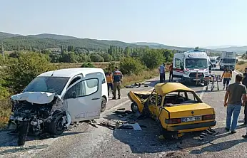 Konya'da feci kaza! İki araç hurdaya döndü: 3 ölü, 1 yaralı