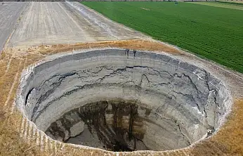 Konya'da 'görünmez tehlike' yeraltında pusu kurdu: Obruklar şehre mi iniyor?