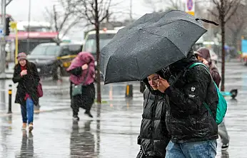 Konya'da hafta sonu plan yapanlar dikkat! 15 ilçeye sağanak alarmı verildi!