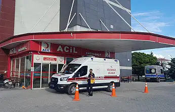 Konya'da kamyon ve minibüs çarpıştı! 4 kişi yaralandı!