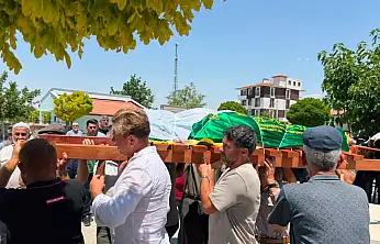 Konya'da katledilen anne kıza acı veda!