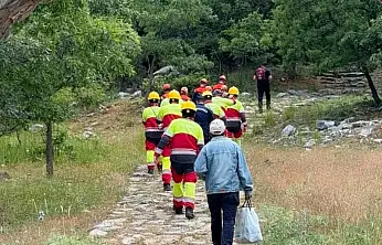 Konya'da kaybolan kadın için zamanla yarış! Dağlık alanda arama sürüyor