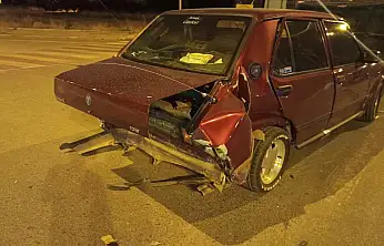 Konya'da korkunç kaza! 2 otomobil birbirine girdi! Yaralılar var