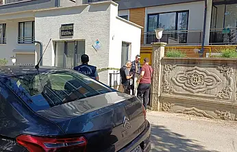 Konya'da mahalleli sokağa döküldü! 6. kattan düşen çocuk yürekleri ağza getirdi!