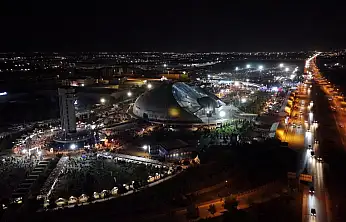 Konya'da nefes kesen festival sona erdi! Gökyüzü ve teknoloji aynı sahnedeydi