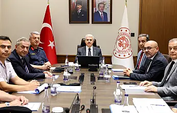 Konya'da, okulların güvenliği için kritik toplantı! Vali Akın başkanlığında yapıldı