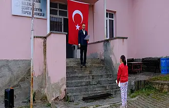 Konya'da tek öğrencili okulda Cumhuriyet coşkusu!