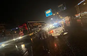 Konya'da tır otomobile çarptı: 2 yaralı