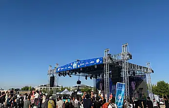 Konya'da ücretsiz şenliğe büyük ilgi! Çocuklar gün boyu eğlencenin tadını çıkardı