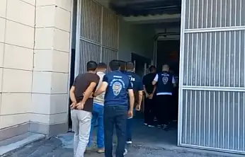 Konya'da yatırım vaadiyle 1.5 milyon TL dolandıran çete çökertildi!