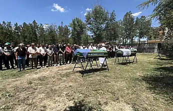 Konya'da yürek yakan veda! Anne ve kızı dualarla toprağa verildi