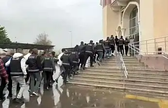 Konya dahil 7 ilde operasyon: Daltonlar ve Casperlar çökertildi!