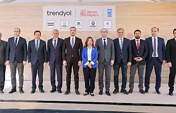 Konya'dan dünyaya uzanan dijital köprü! Yeni merkez hizmete girdi