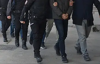 Konya merkezli 5 ilde dev operasyon! Çok sayıda doktor gözaltına alındı