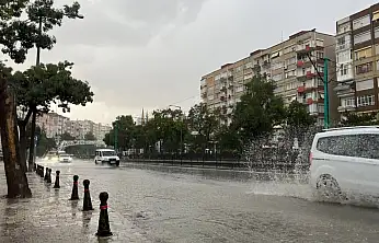 Konya'nın o ilçesi rekor yağış aldı! Rahmet kaç gün sürecek?