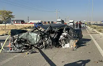 Konya yolunda acı kaza: Aynı aileden 2 ölü, 2 ağır yaralı!