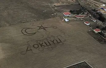 Konyalı çiftçiden görsel şölen: Tarlasına Türk Bayrağı çizdi!