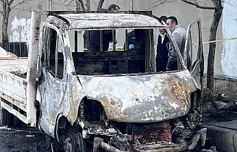 Konyalı evsiz adam kamyonette yanarak can verdi!