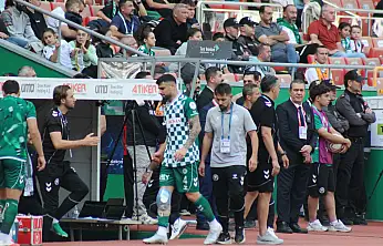 Konyaspor'da Adil ve Uğurcan'ın sakatlıkları ciddi mi? İlhan Palut açıkladı