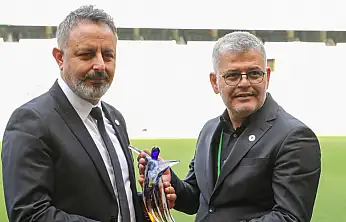 Konyaspor'da Başkan Ömer Atiker ile eski başkan Ömer Korkmaz görüşme yapacak