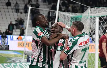 Konyaspor, Fenerbahçe'ye konuk oluyor! Puanlarla dönelim