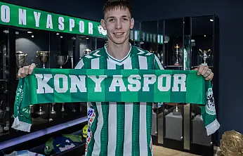 Konyaspor'un ilk Macar oyuncusundan 4 yıllık imza!