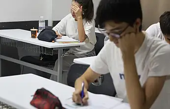 Liselilere kritik uyarı: Özgürlük tuzağına düşmeyin!