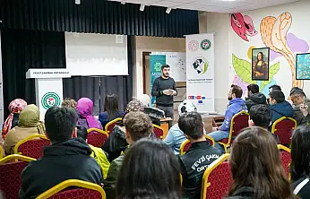 Meram'da velilere özel geri dönüşüm semineri