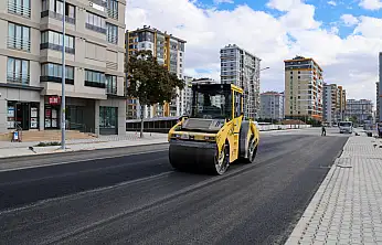 Selçuklu'da yollar yenileniyor, konfor artıyor