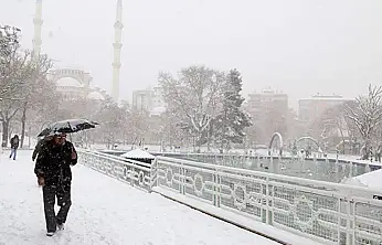 Sıcaklıklar çakılıyor! 11 dereceden -7'ye... Konya'da dengeler tamamen değişti!