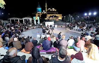 Şiirin evrensel dili Konya'da yükseldi!