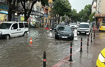 Sürücüler dikkat: Konya'da kuvvetli yağış sonrası o güzergahlar trafiğe kapatıldı!